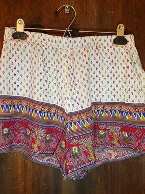 Bohemian Elephant Print Women’s Shorts - White with Red Border